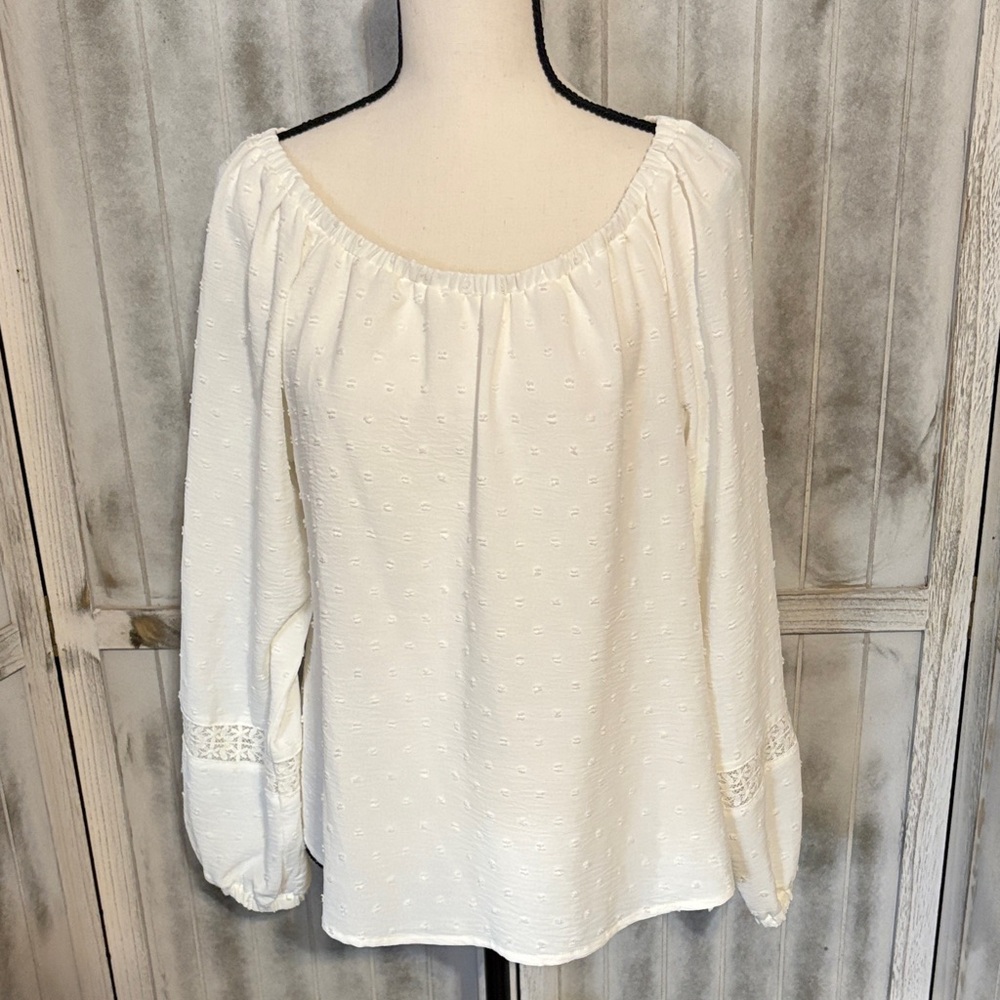 FRYE AND CO. Swiss Dot Peasant Blouse with Lace Accents